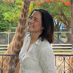 พีรรัตน์ วรจรัสรังสี