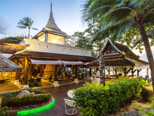 โรงแรม รอยัล เมืองสมุย วิลล่า <small> จ.สุราษฎร์ธานี</small>